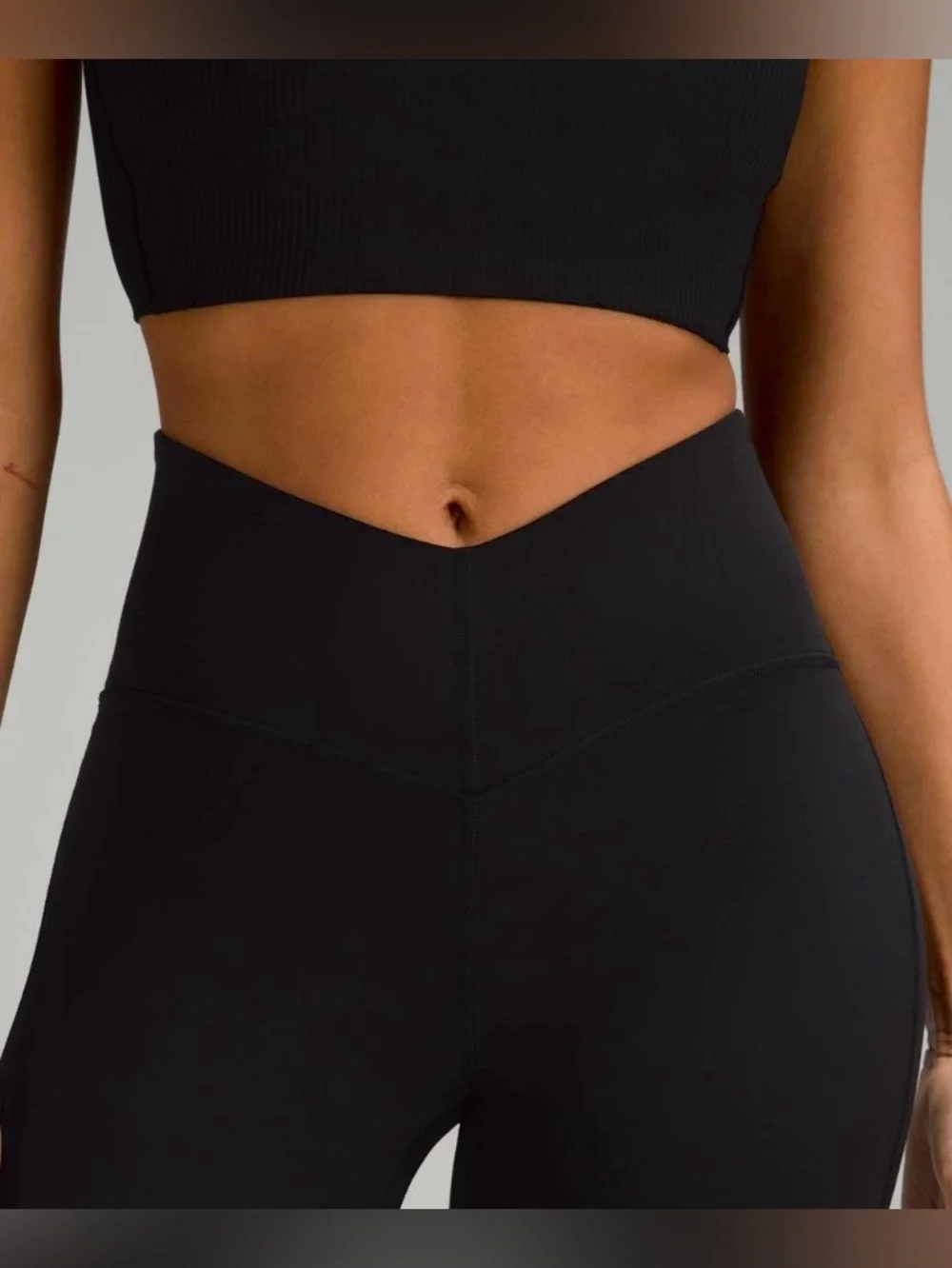 Lululemon Align V-Waist Mini-Flared Pant Black Nulu Yoga Pants Women’s Size 6